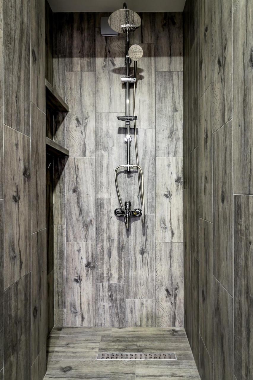 Modern Apartment In Old Tbilisi ภายนอก รูปภาพ